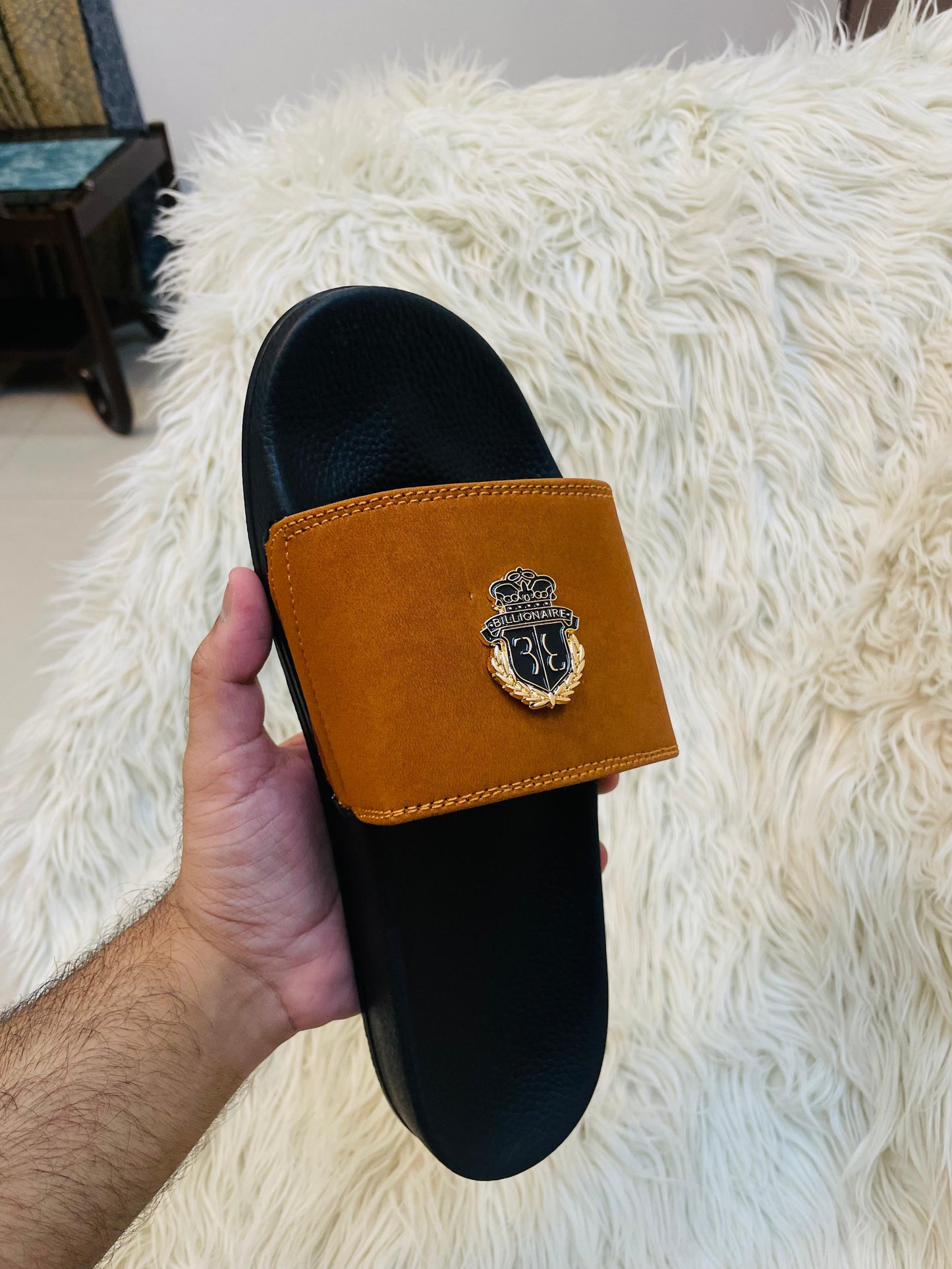 ROYAL suede Slide 👑(Heated for winters)