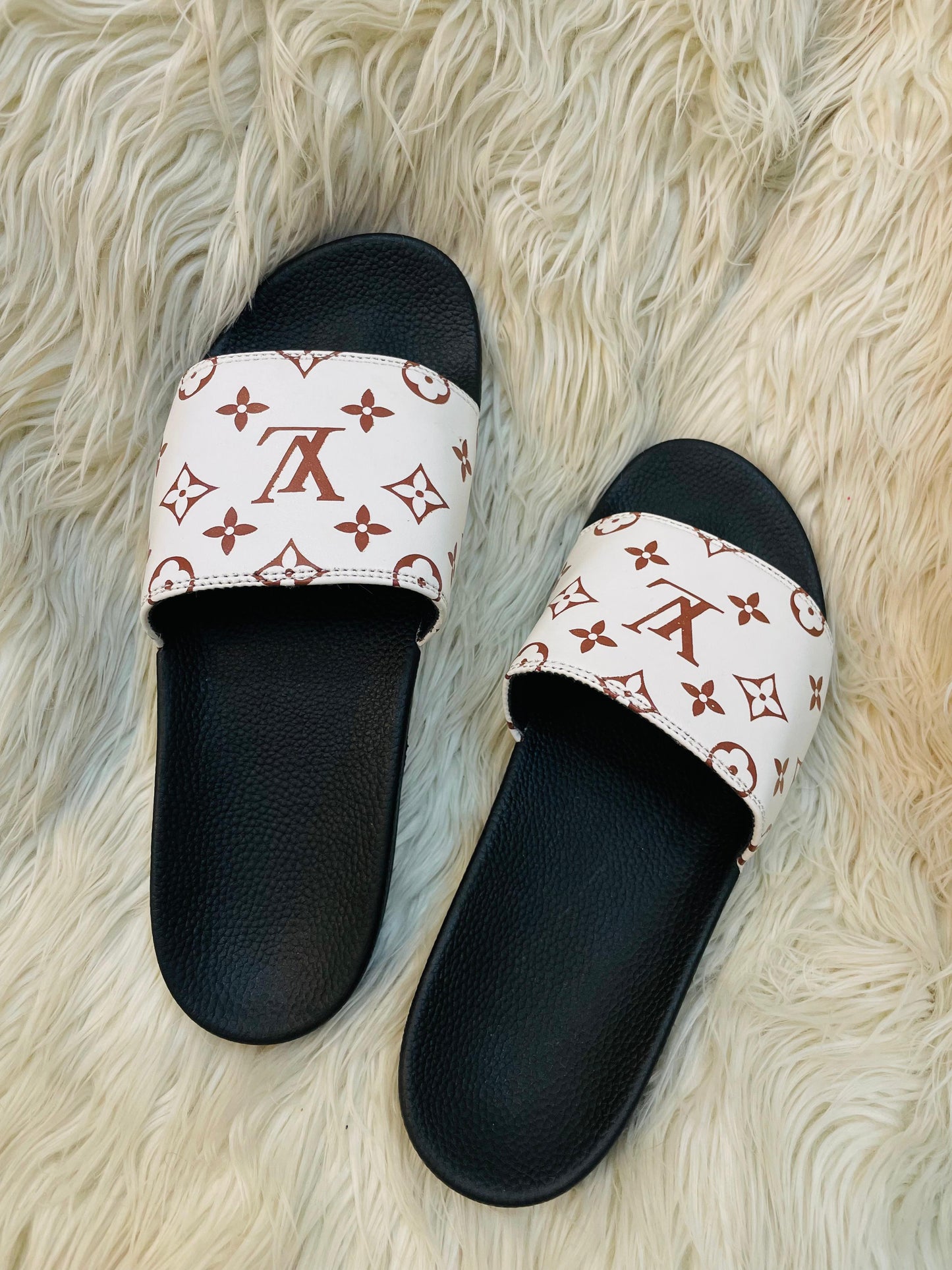 White King Slide (Medicated Foaming)